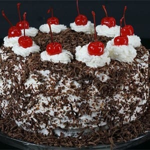 Black Forest Cake (Eggless).