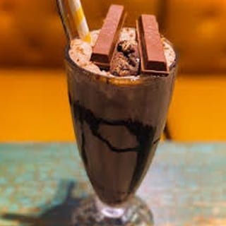 Kit Kat Shake