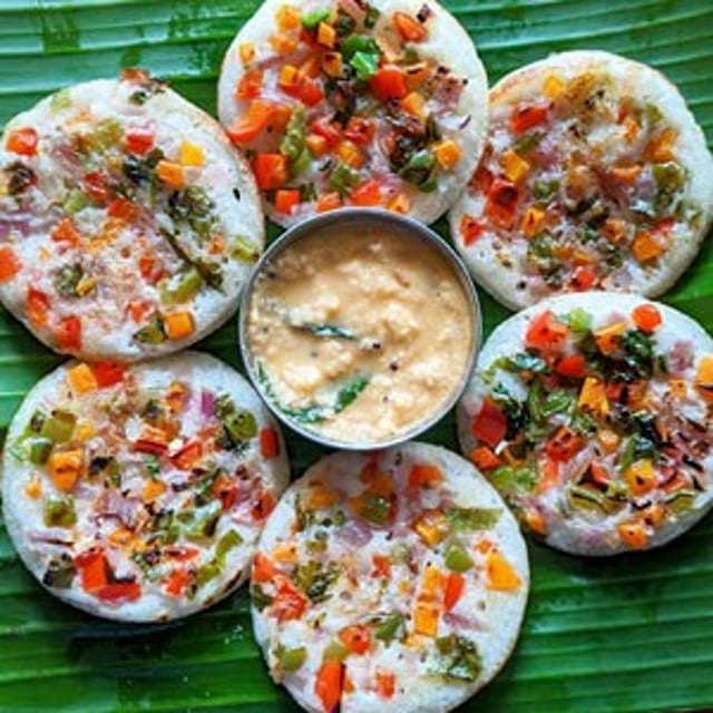 Veg. Uttapam.