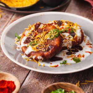 Aloo Tikki Ki Chaat